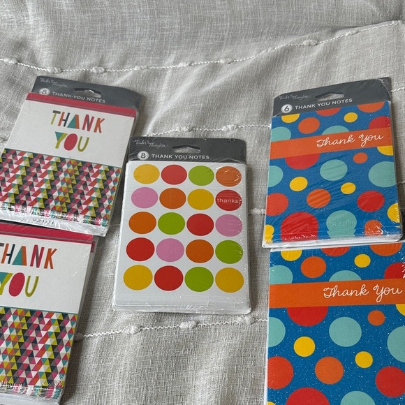 Thank You Card w/Envelopes Set of 36 cards (5 pks) Glitter Polka Dots NWT Thanks - Picture 2 of 10